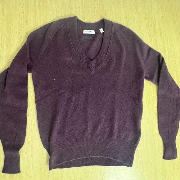 Intermix Cashmere Sweater – Size XS